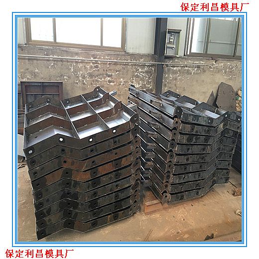 如何應(yīng)對(duì)防撞墻模具的市場(chǎng)變化