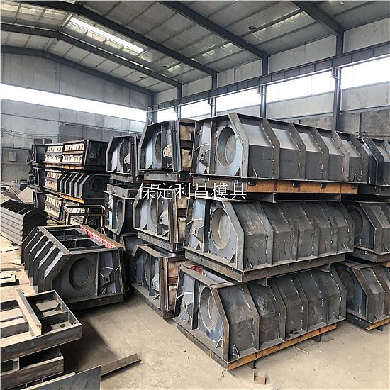關于生態(tài)框模具的詳細介紹