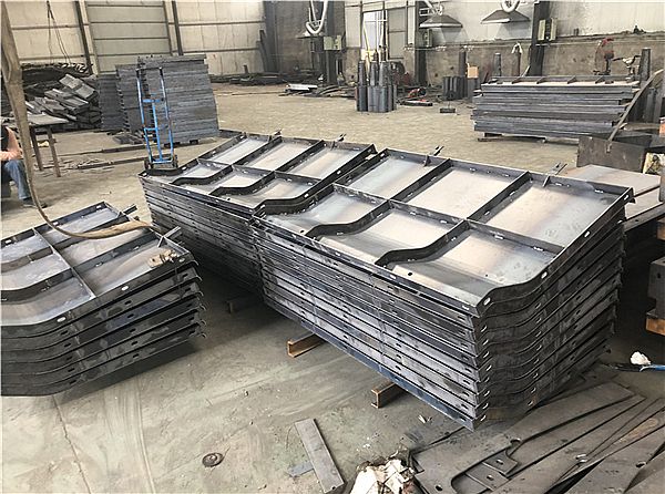 預制防撞護欄模具