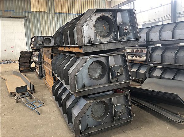 臺(tái)階生態(tài)框模具