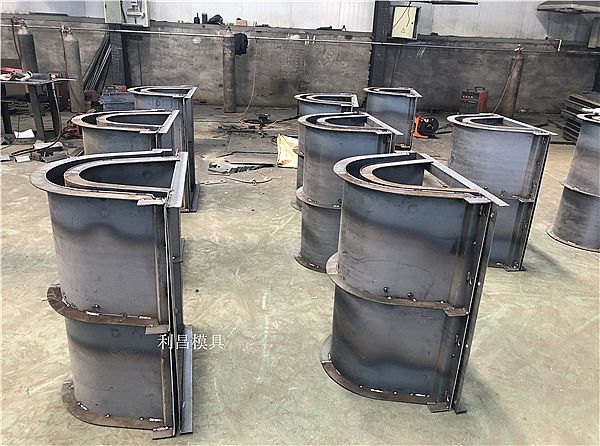 U型邊溝模具_簡介