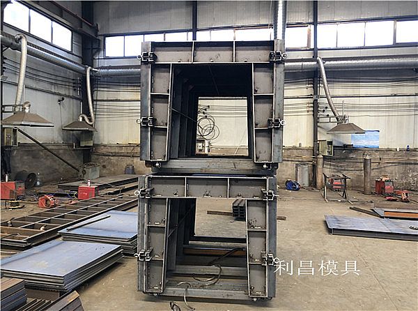矩形槽模具如何適應現(xiàn)代化步伐