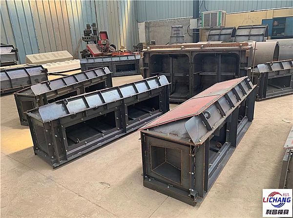 擋土墻護(hù)坡模具