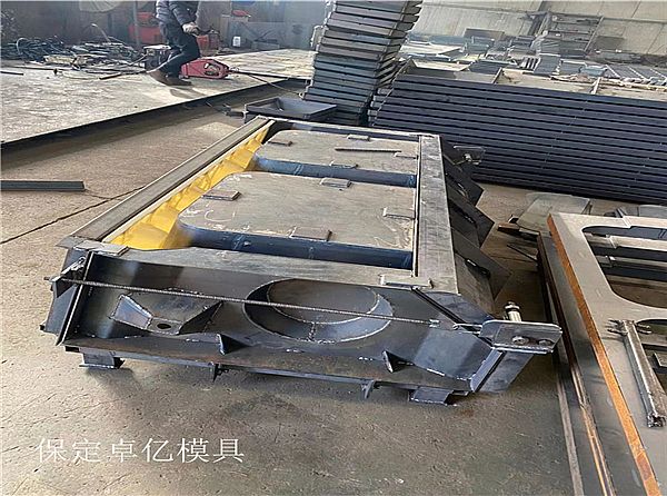 階梯河道護(hù)坡模具