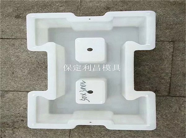 工字連鎖護(hù)坡模具 知識(shí)更新了！