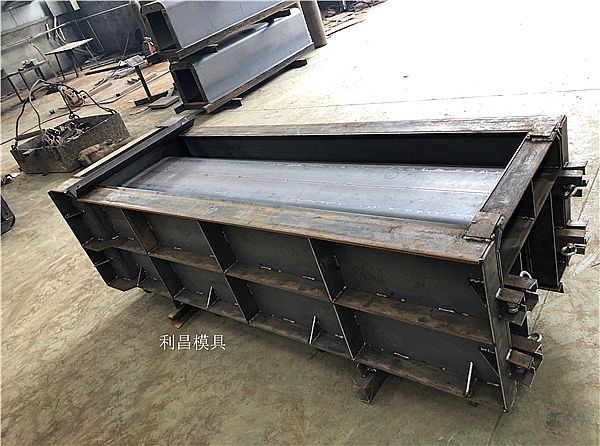 矩形槽模具 吉林高標(biāo)準(zhǔn)農(nóng)田建設(shè)